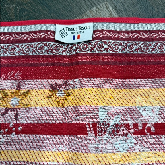 TISSUS TOSELLI France holidays Jacquard Placemat Savoie Rouge ( 12 ) - Picture 4 of 5